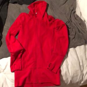 - Lululemon stride jacket size 2